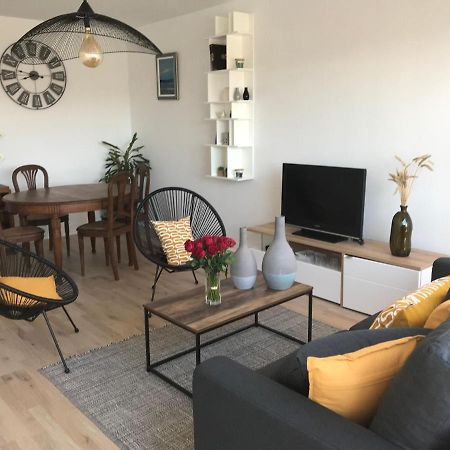 Nice Apartment In Audierne Close To Beach Exterior photo